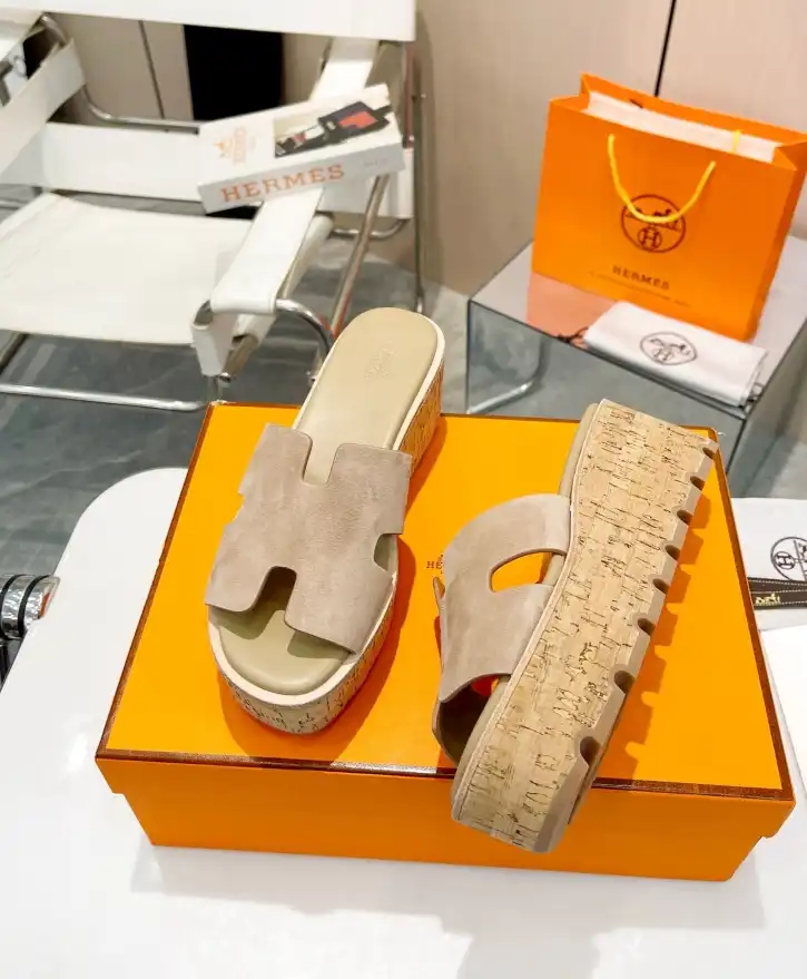 hype Hermes Slippers