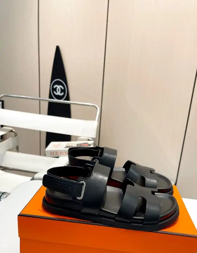 hype Hermes Slippers