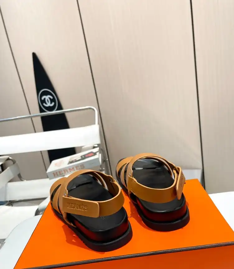 hype Hermes Slippers