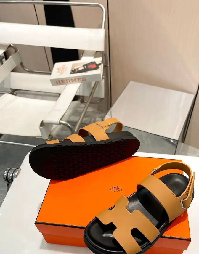 hype Hermes Slippers