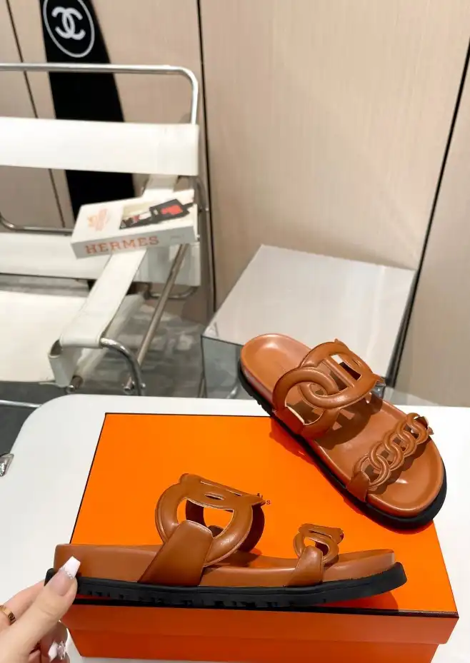 hype Hermes Slippers