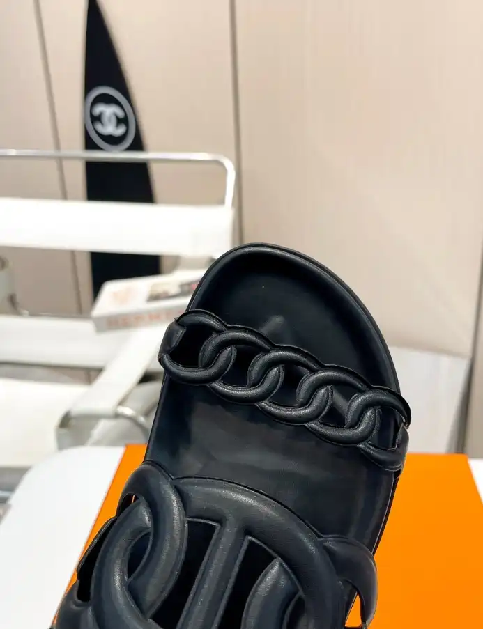 hype Hermes Slippers