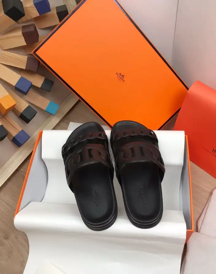 hype Hermes Slippers