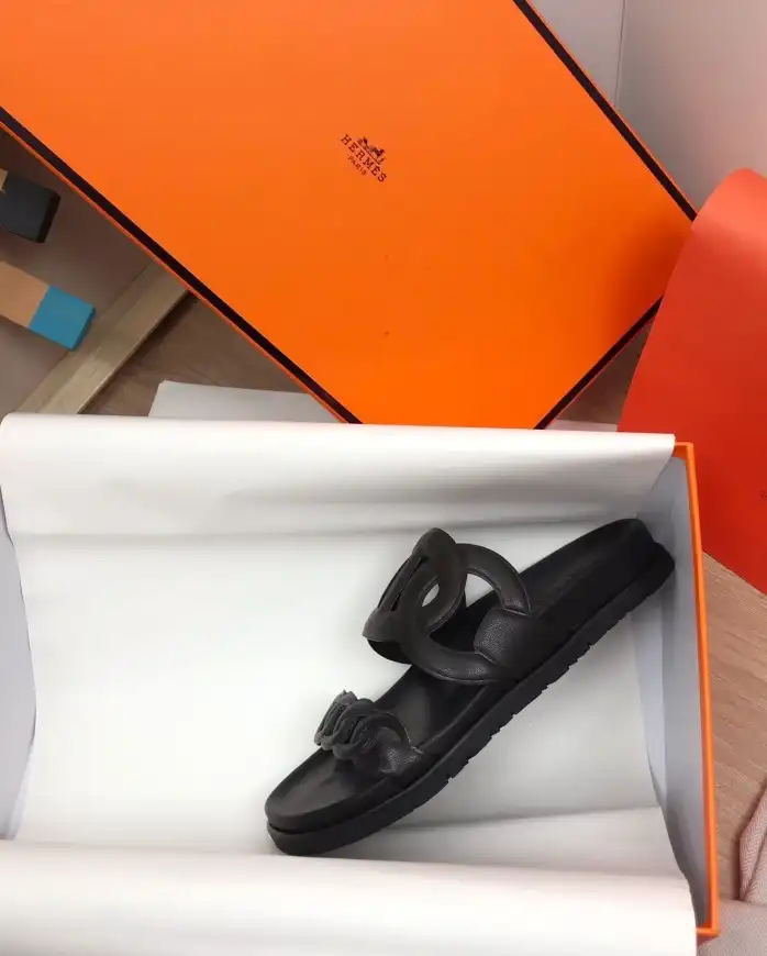 hype Hermes Slippers