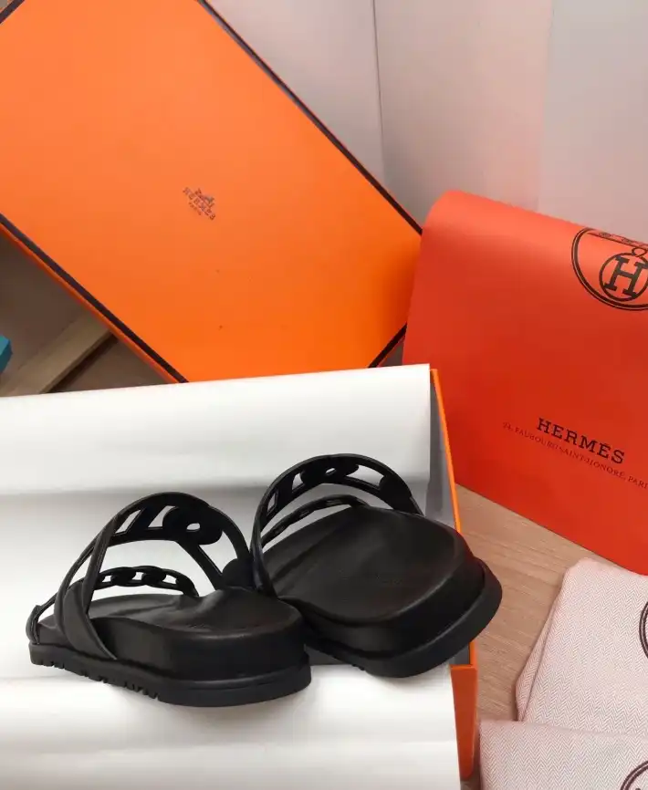 hype Hermes Slippers