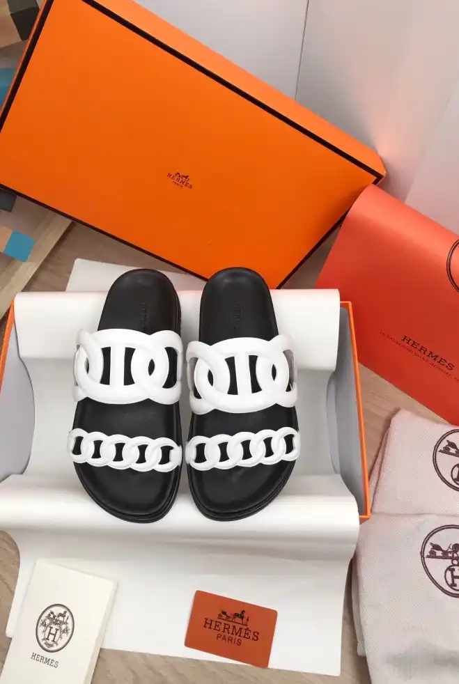 hype Hermes Slippers