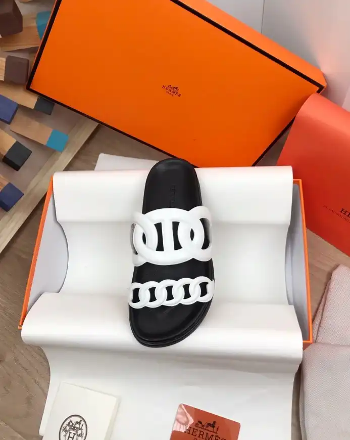 hype Hermes Slippers