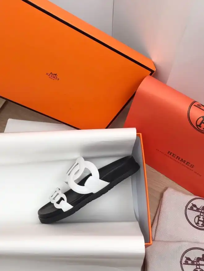 hype Hermes Slippers