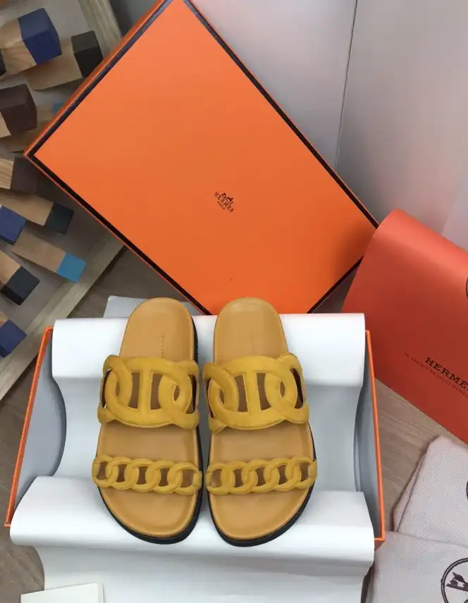 hype Hermes Slippers