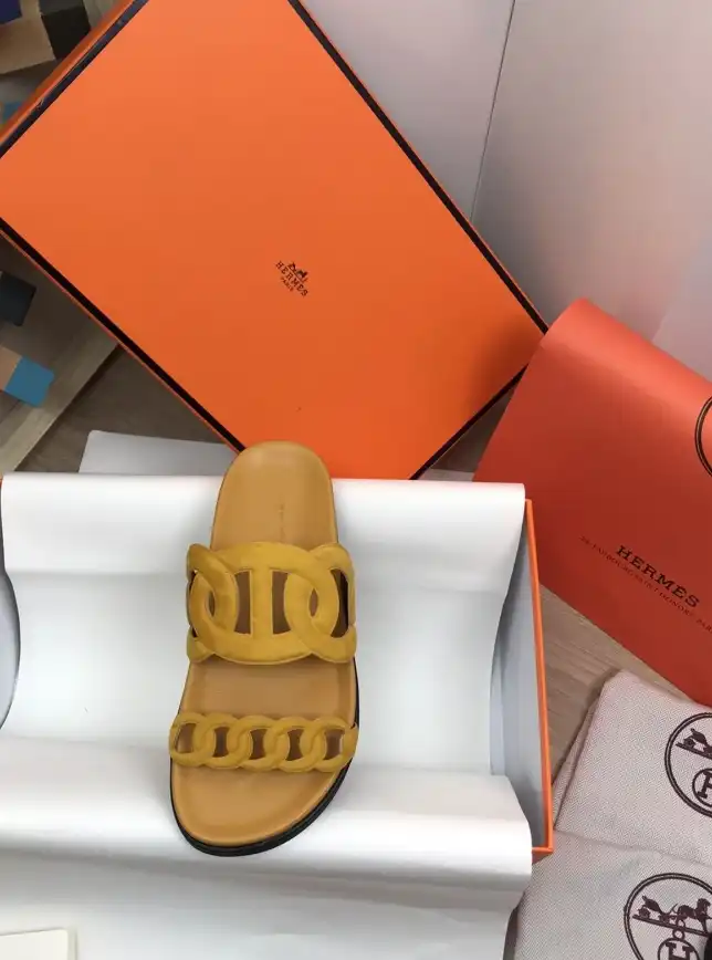 hype Hermes Slippers