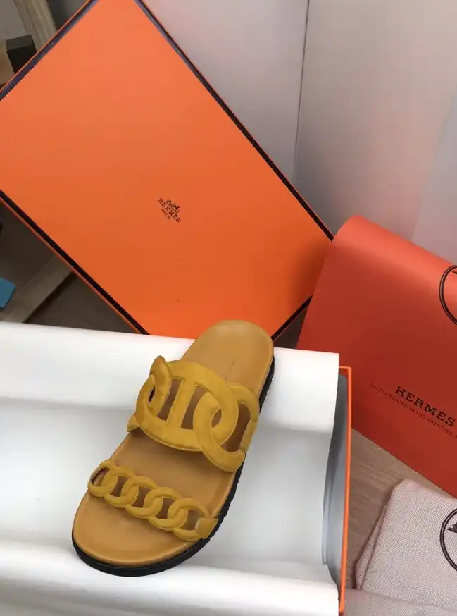 hype Hermes Slippers