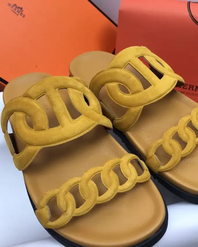 hype Hermes Slippers