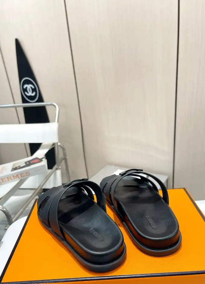 hype Hermes Slippers