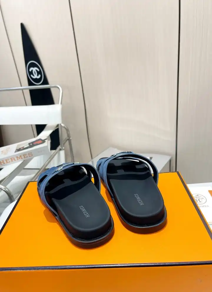 hype Hermes Slippers