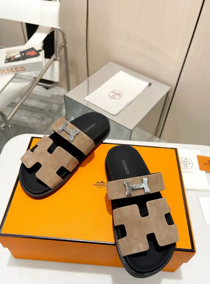 hype Hermes Slippers