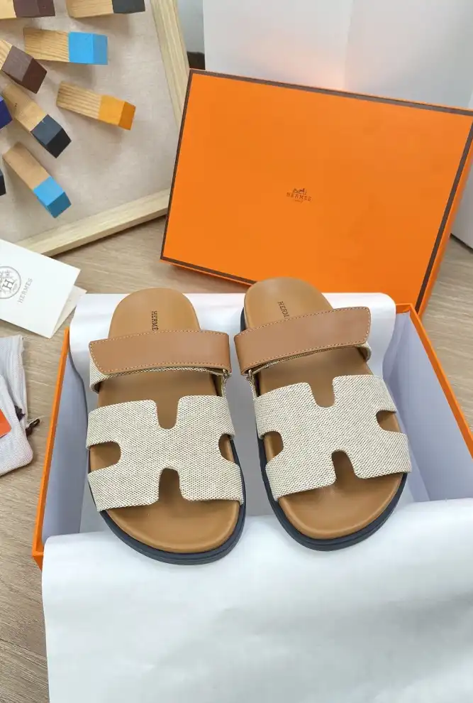 hype Hermes Slippers