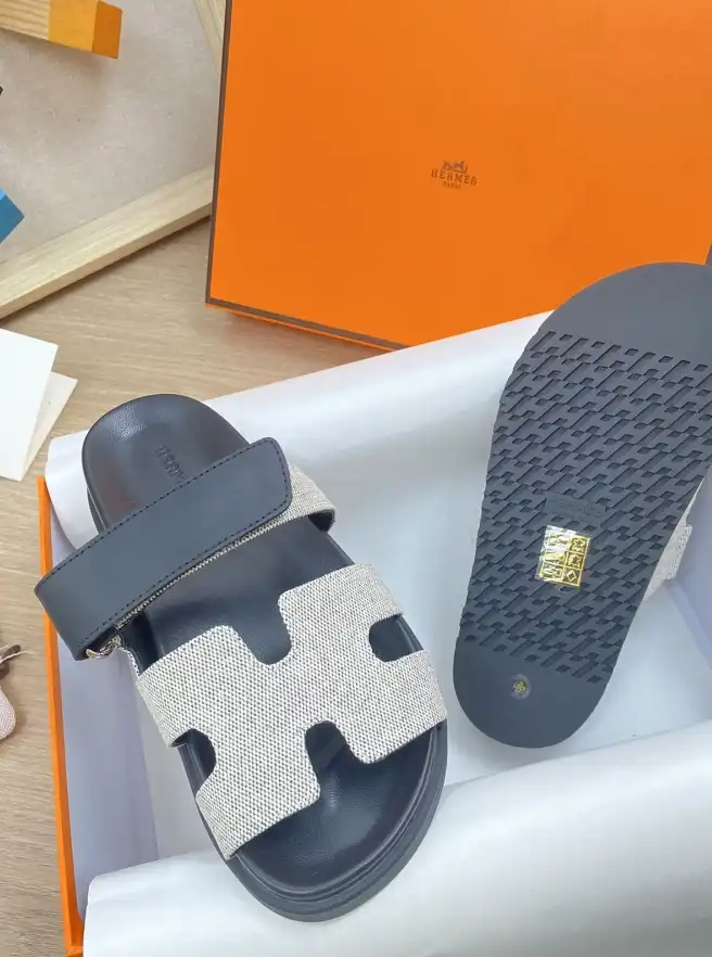 hype Hermes Slippers