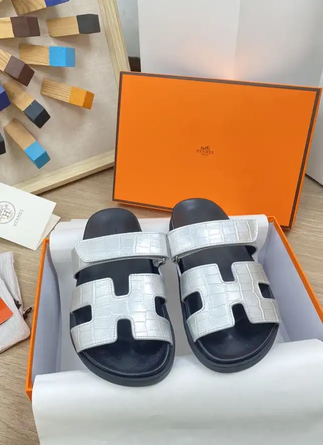 hype Hermes Slippers