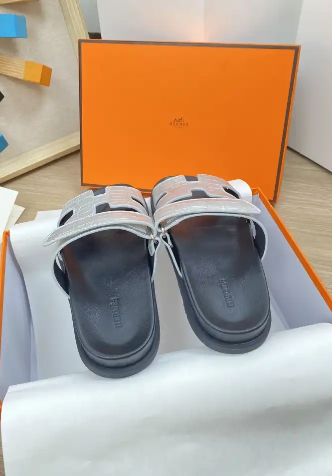 hype Hermes Slippers