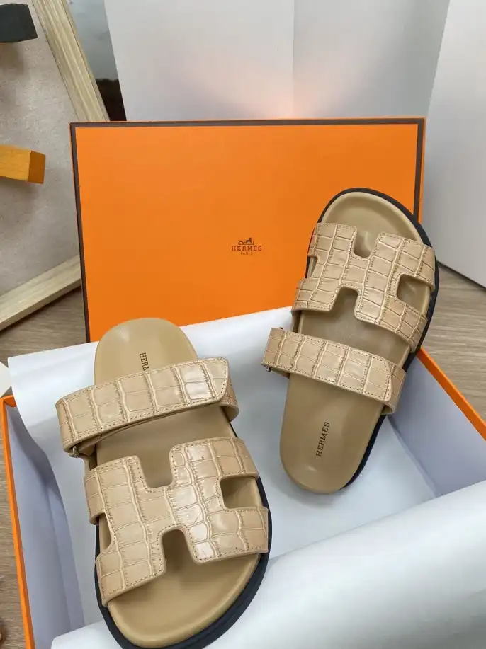 hype Hermes Slippers