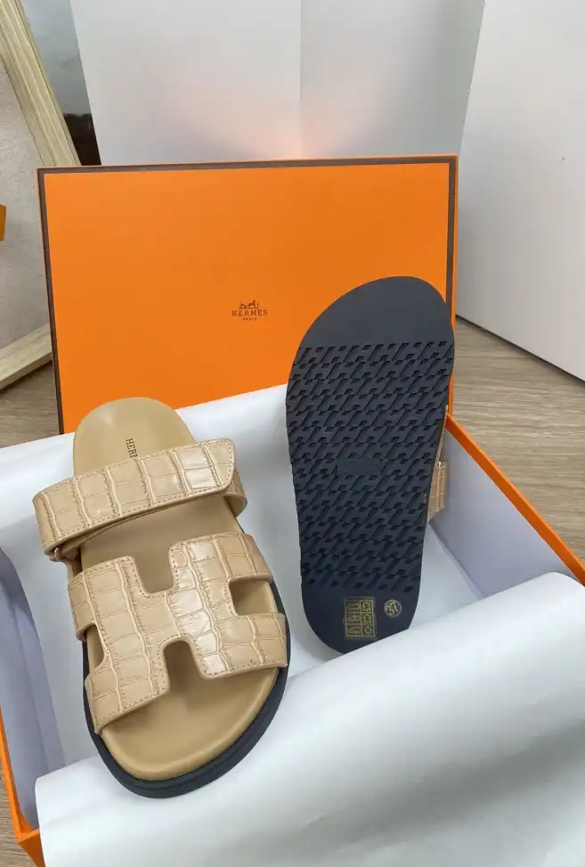 hype Hermes Slippers