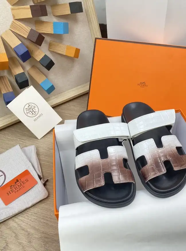 hype Hermes Slippers