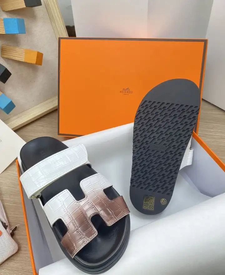 hype Hermes Slippers