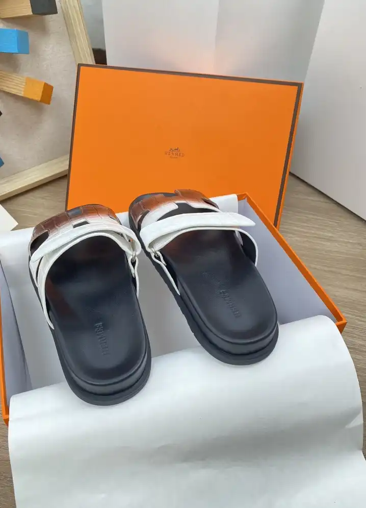 hype Hermes Slippers