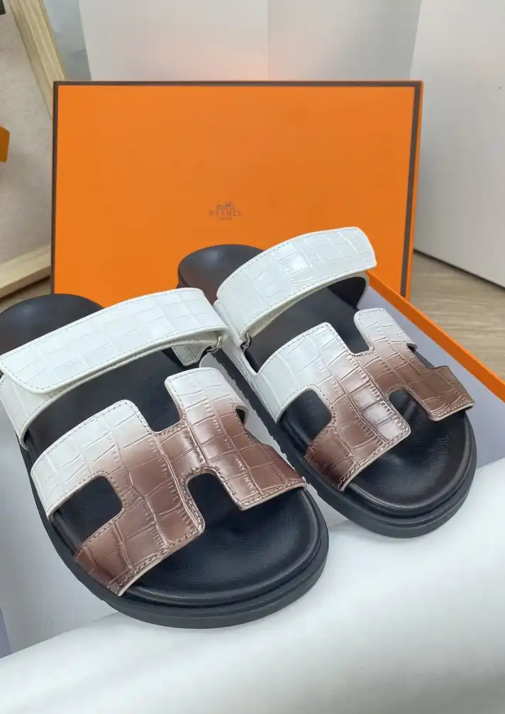 hype Hermes Slippers