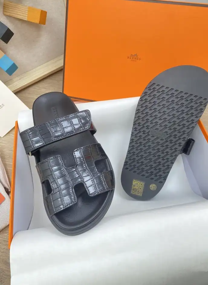 hype Hermes Slippers