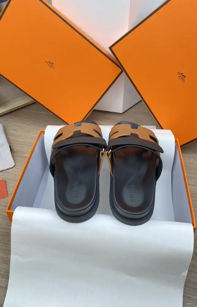 hype Hermes Slippers