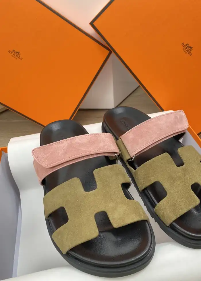 hype Hermes Slippers