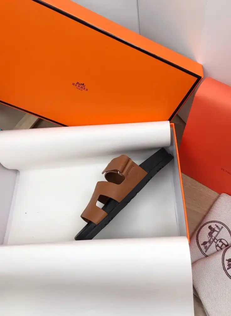 hype Hermes Slippers