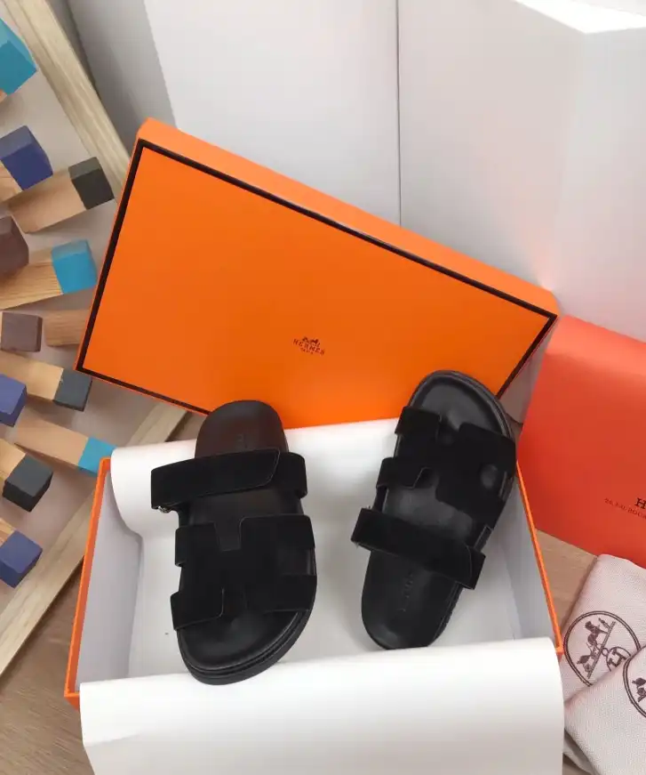 hype Hermes Slippers