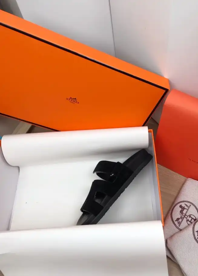 hype Hermes Slippers