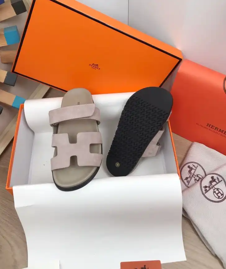 hype Hermes Slippers