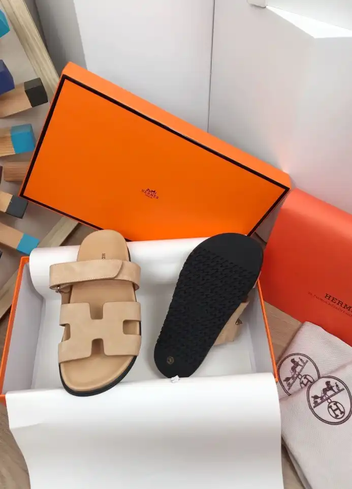 hype Hermes Slippers