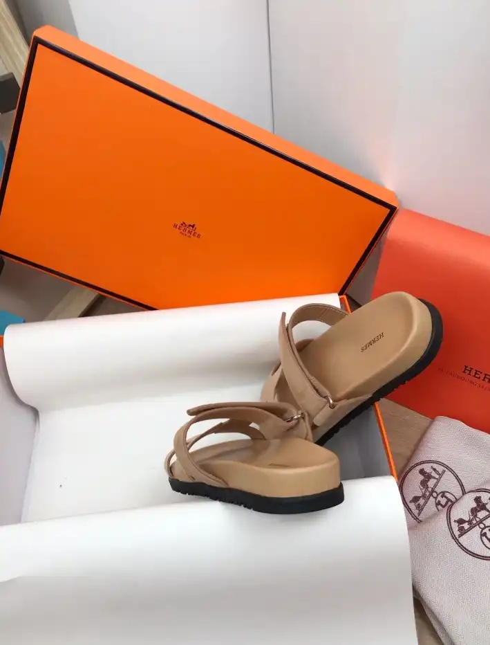 hype Hermes Slippers