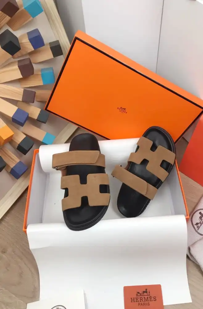 hype Hermes Slippers