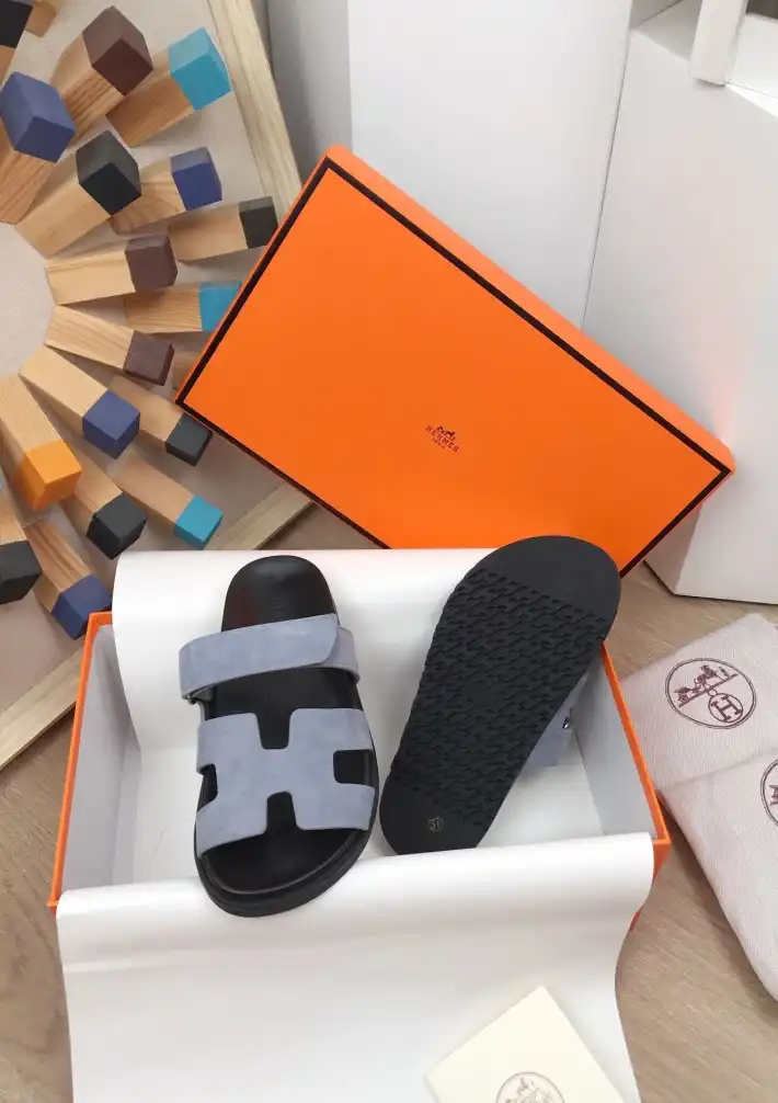 hype Hermes Slippers