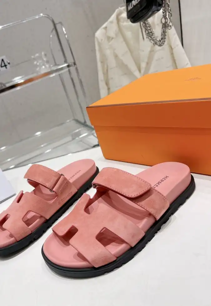 hype Hermes Slippers