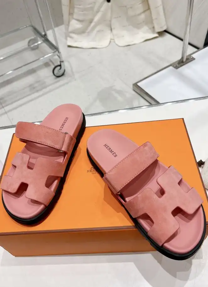 hype Hermes Slippers