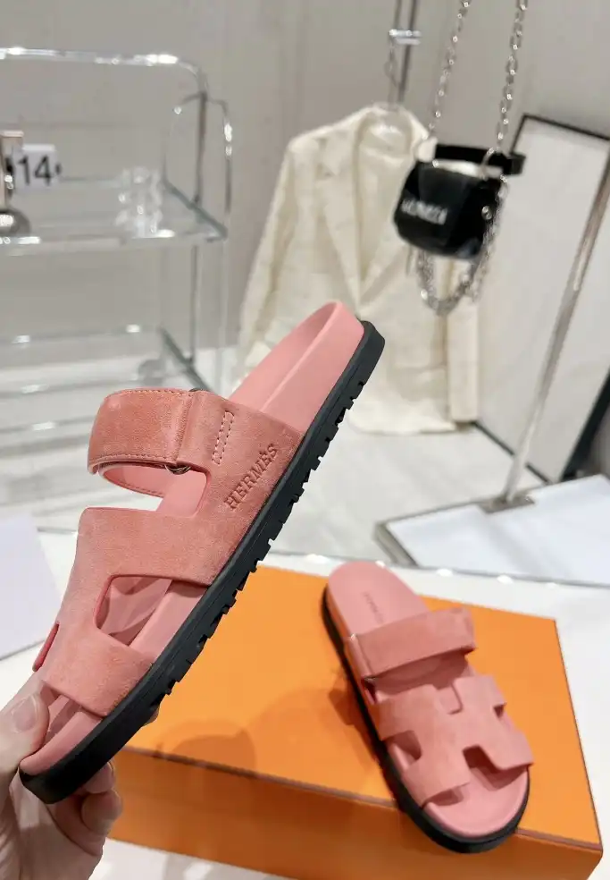 hype Hermes Slippers