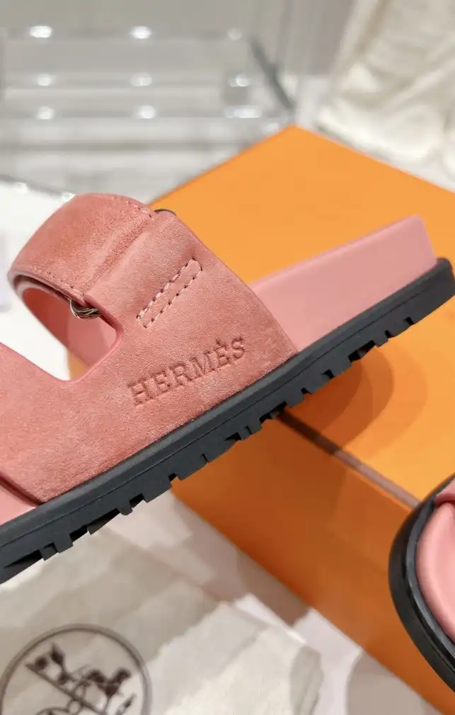 hype Hermes Slippers