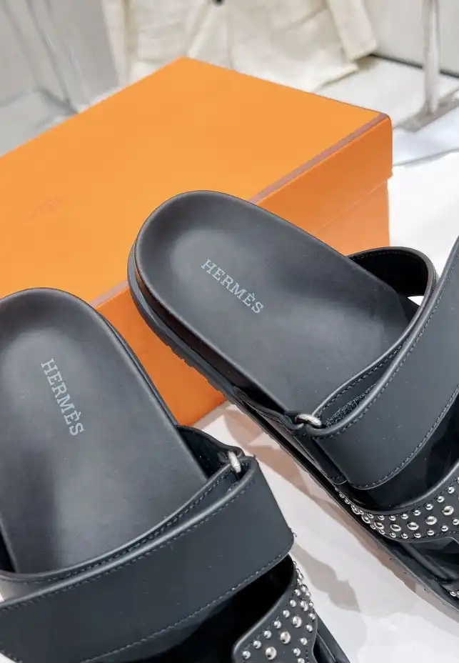 hype Hermes Slippers