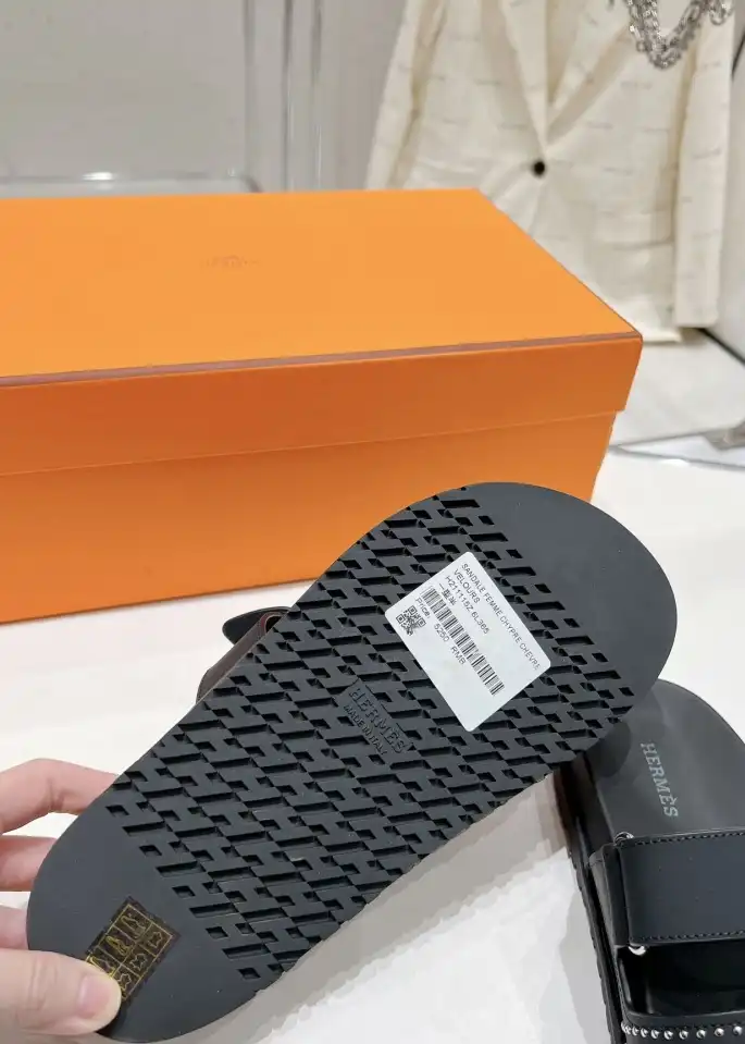 hype Hermes Slippers