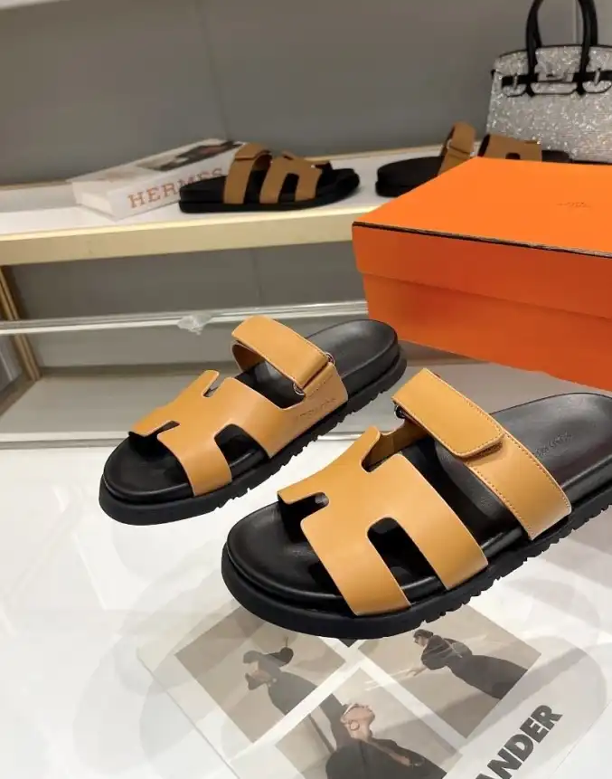 hype Hermes Slippers