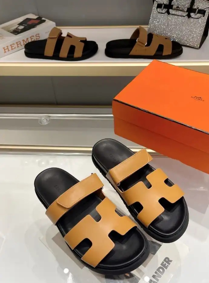 hype Hermes Slippers