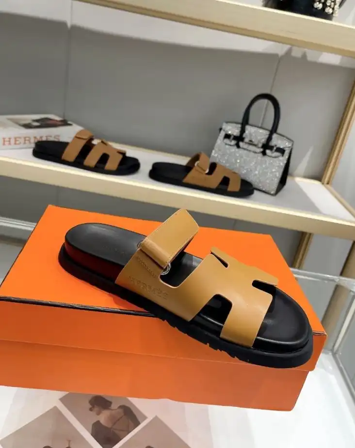 hype Hermes Slippers