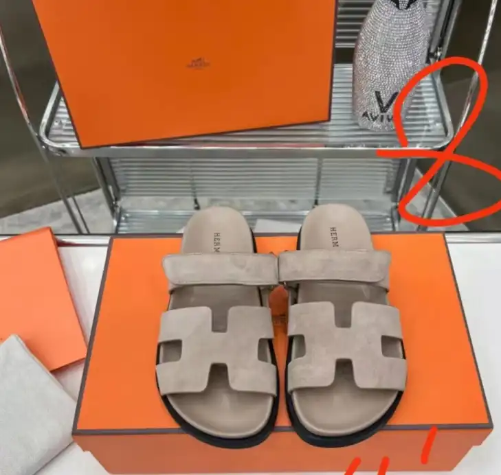 hype Hermes Slippers